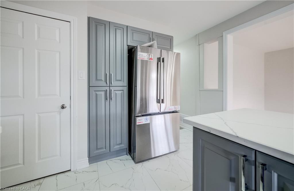 176 Samuelson Street Property Photo 12