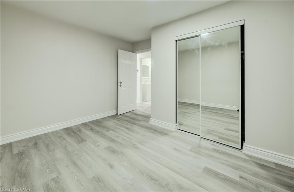 176 Samuelson Street Property Photo 19