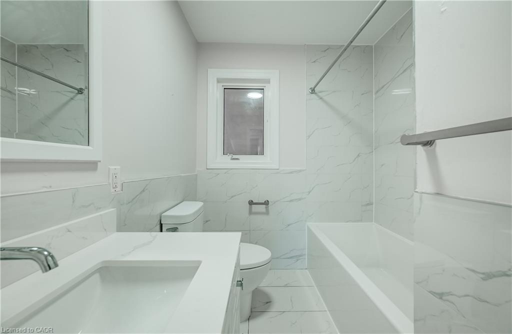 176 Samuelson Street Property Photo 23