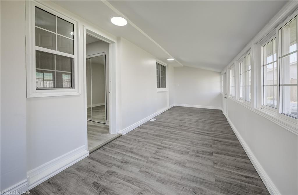 176 Samuelson Street Property Photo 24