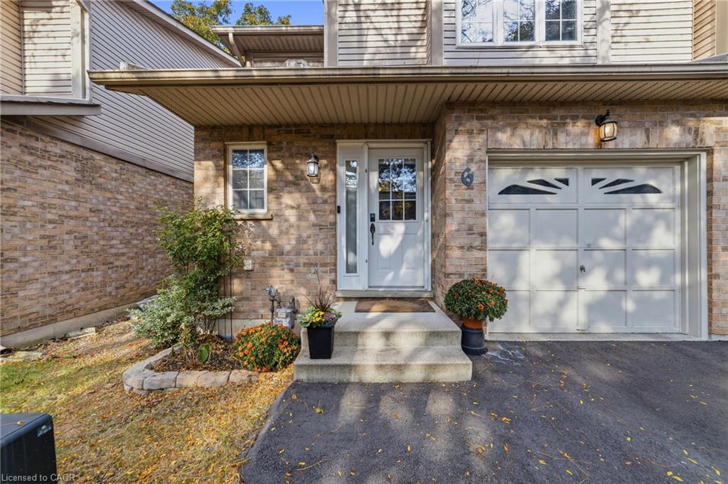6-1335 Guelph Line Property Photo 1