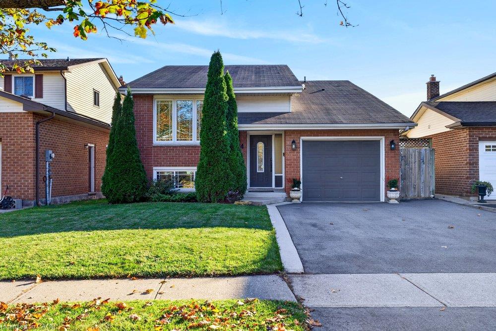 4 Vance Crescent Property Photo 1