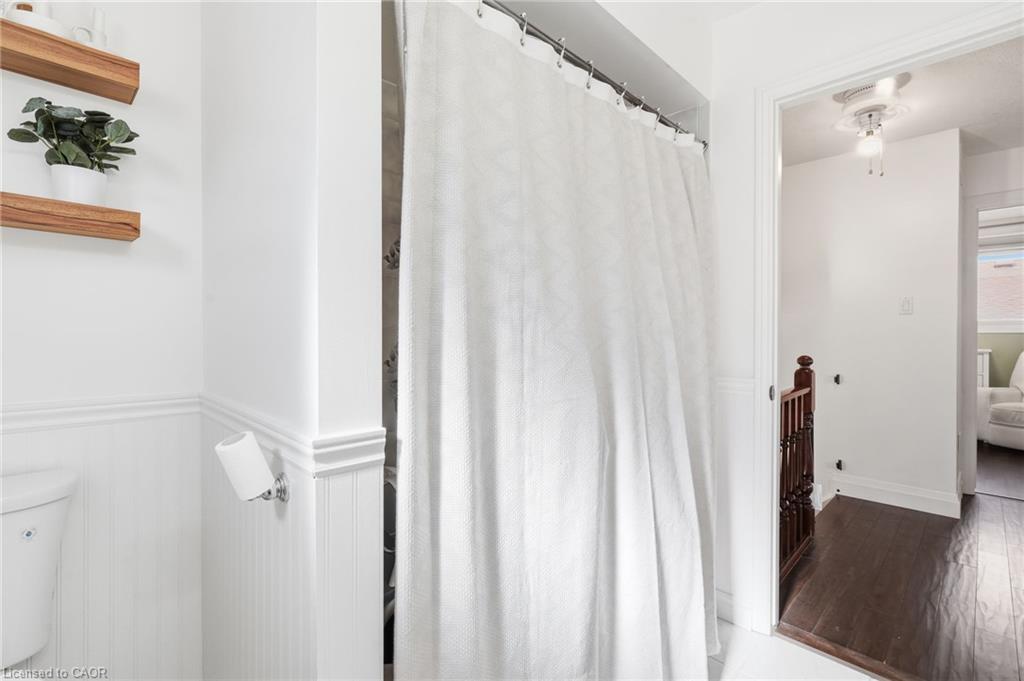 60 Glenayr Street Property Photo 15