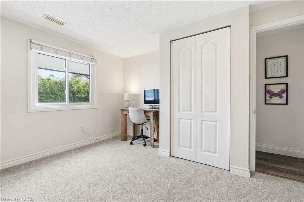 60 Glenayr Street Property Photo 20