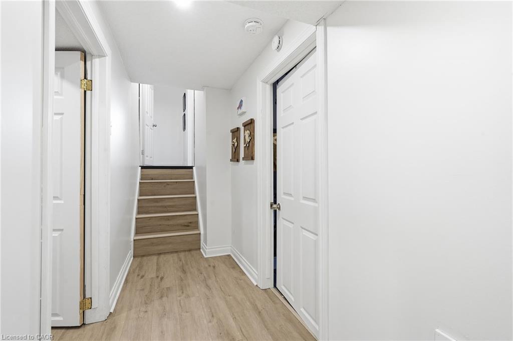 60 Glenayr Street Property Photo 26