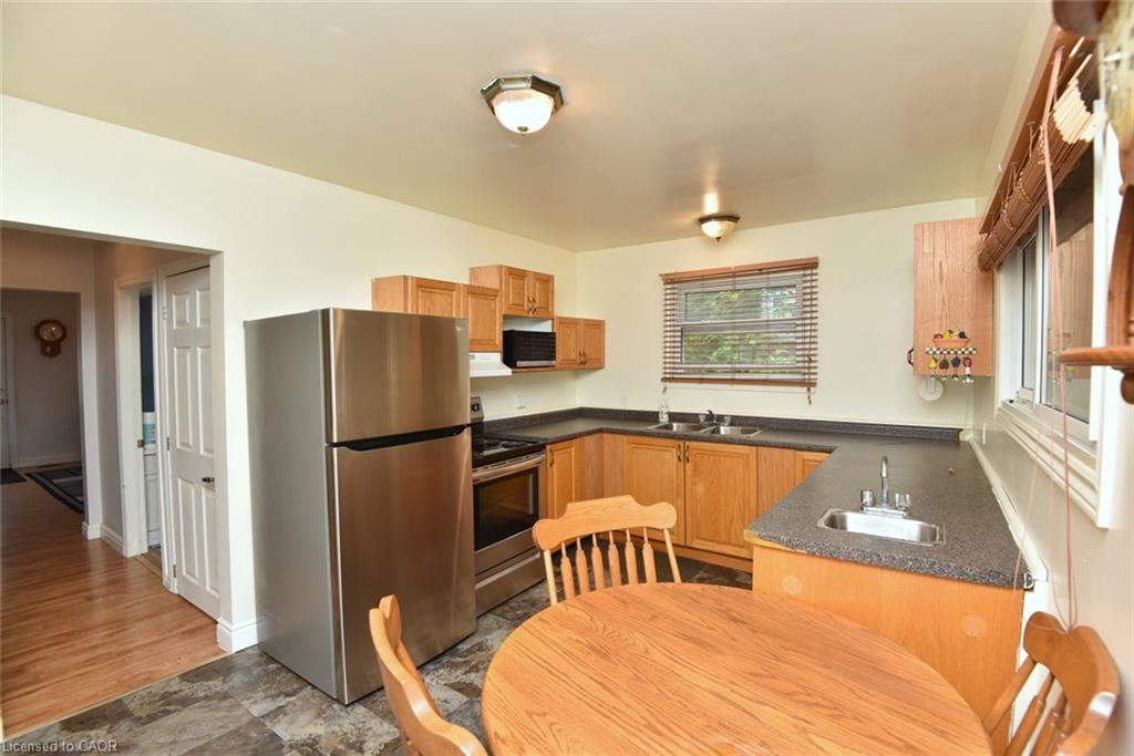 161 Julian Avenue Property Photo 10