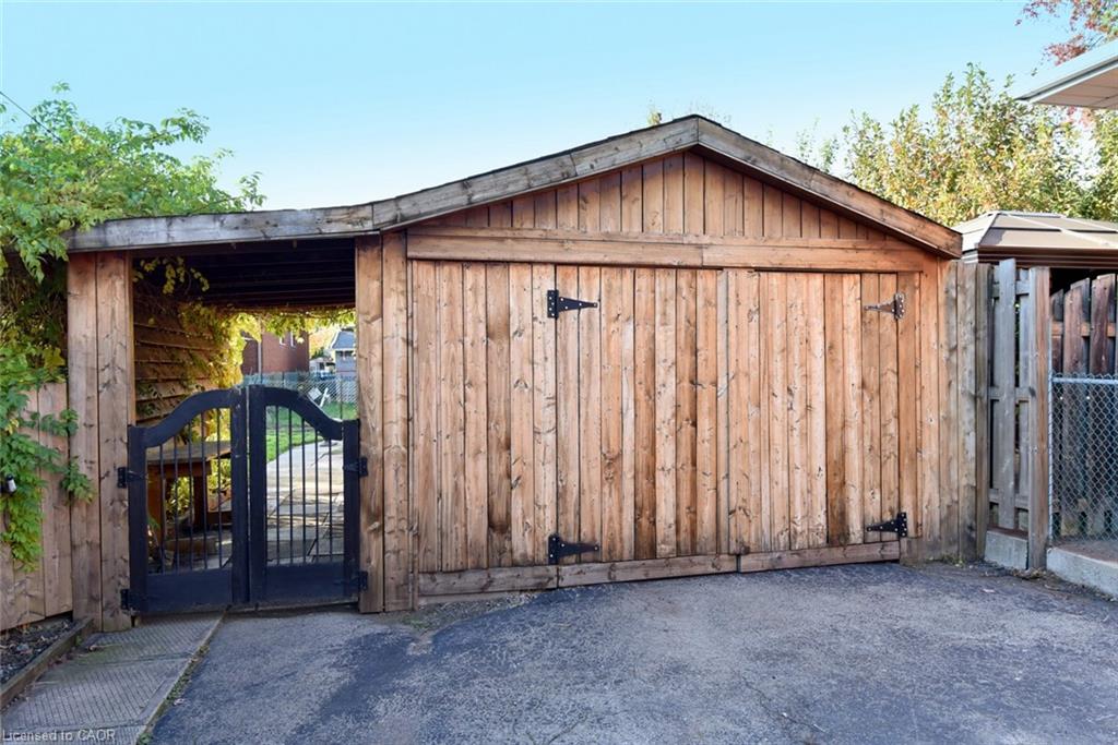 161 Julian Avenue Property Photo 25