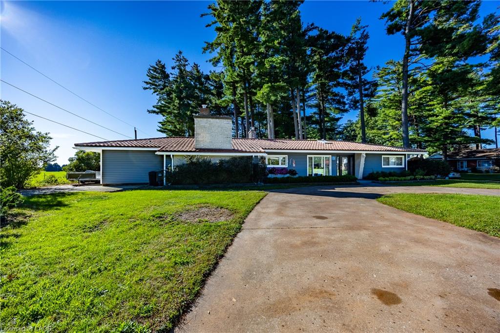 72 Courtney Avenue Property Photo 2