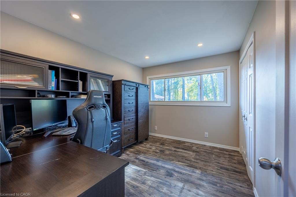 72 Courtney Avenue Property Photo 23