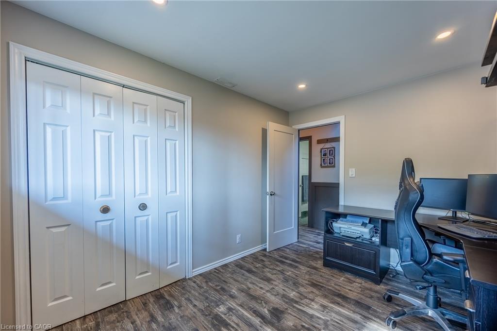 72 Courtney Avenue Property Photo 24