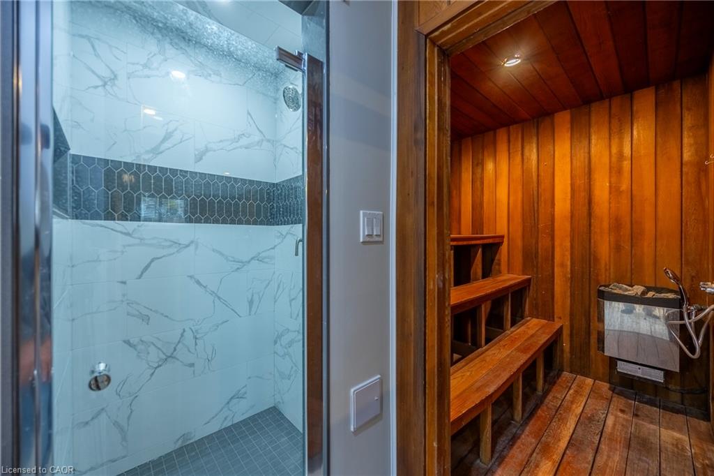 72 Courtney Avenue Property Photo 40