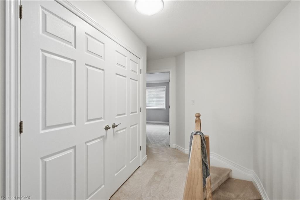 8 Goldenview Court Property Photo 19