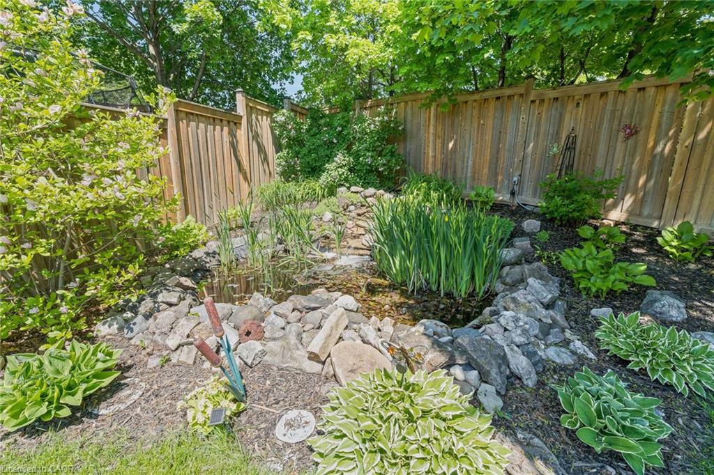 26 Marilyn Crescent Property Photo 39