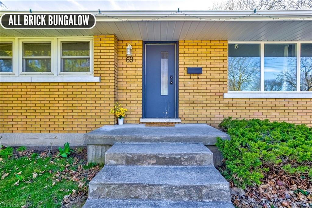 69 Maywood Road Property Photo 2