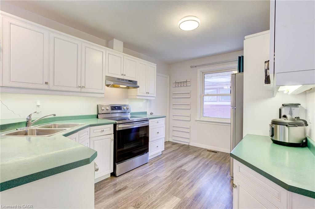 69 Maywood Road Property Photo 10