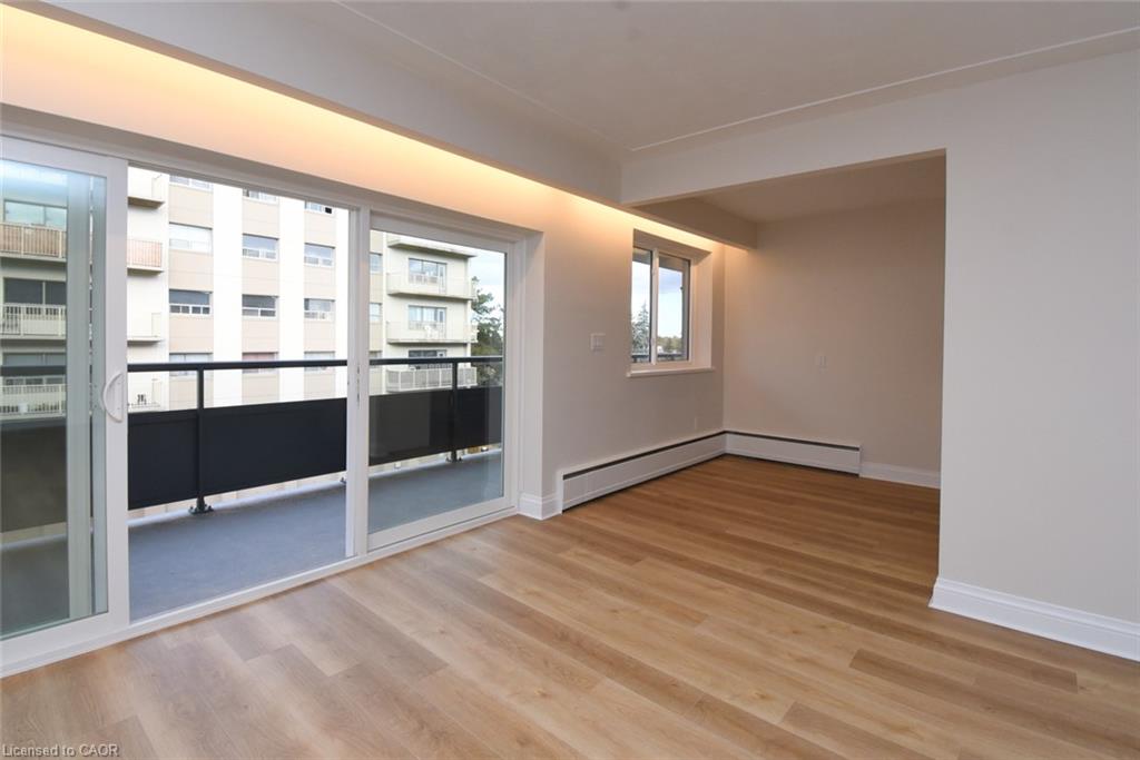 404-510 Queenston Road Property Photo 4