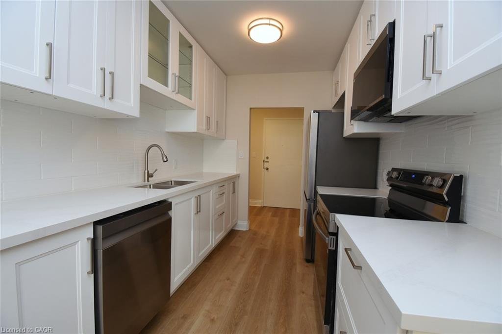 404-510 Queenston Road Property Photo 9