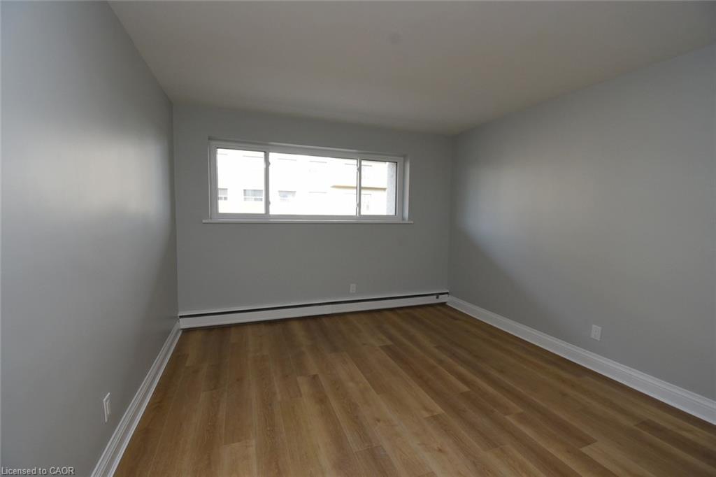 404-510 Queenston Road Property Photo 12