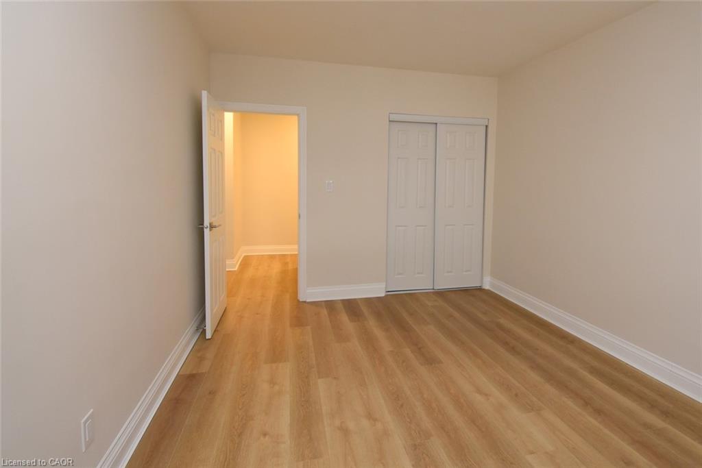 404-510 Queenston Road Property Photo 15