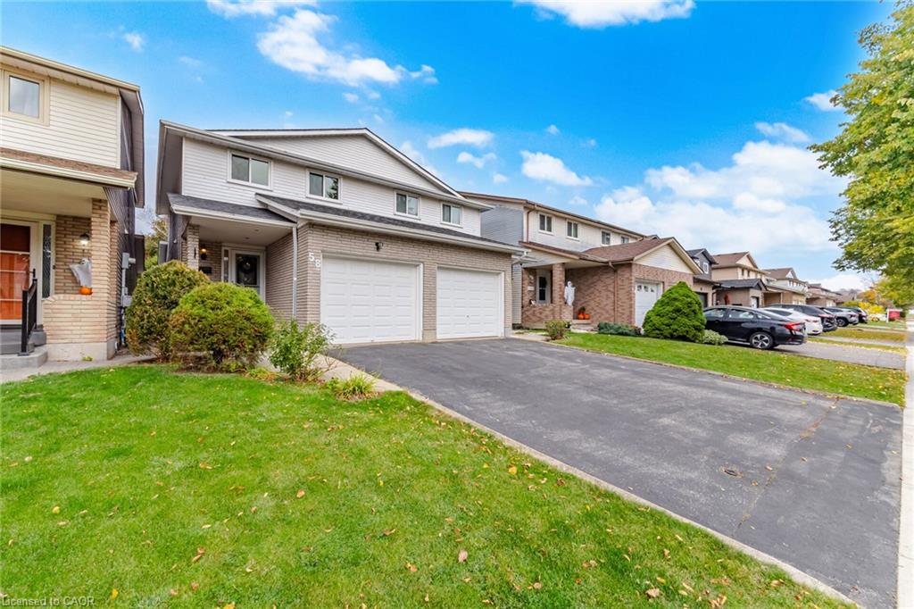 58 Athenia Drive Property Photo 3