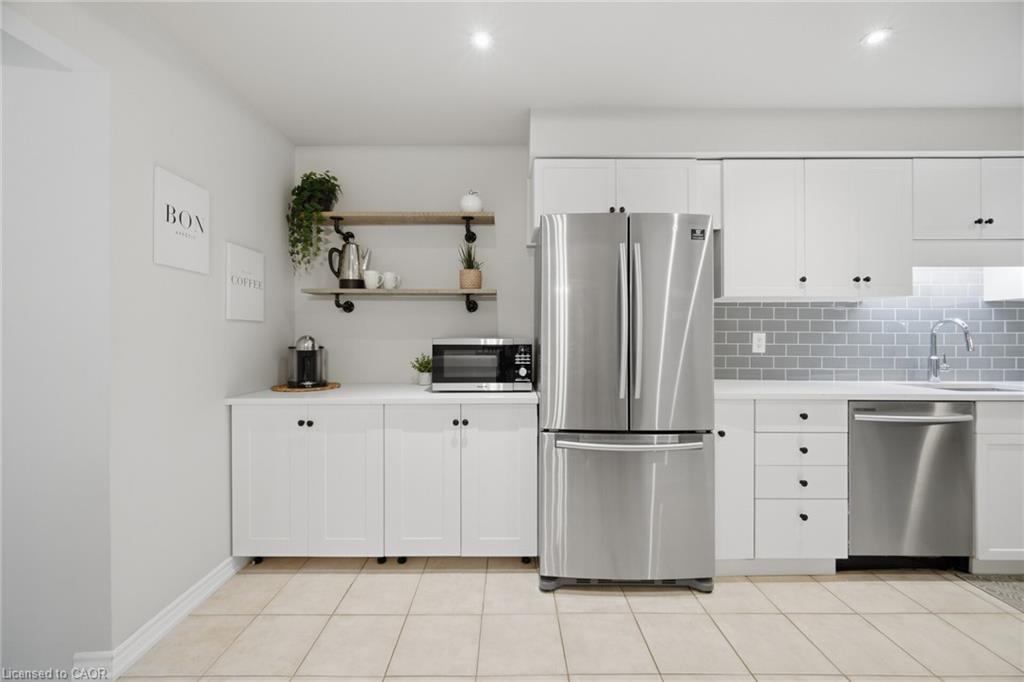 58 Athenia Drive Property Photo 13