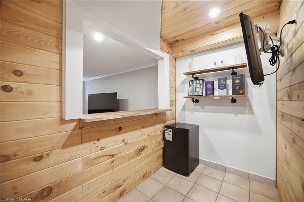 58 Athenia Drive Property Photo 42