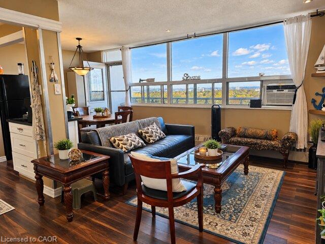 1002-15 Albright Road Property Photo 6