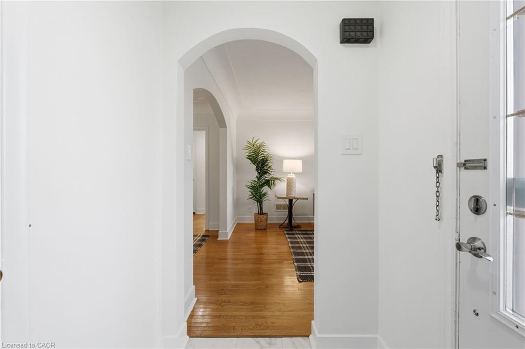 53 Livingston Avenue Property Photo 5
