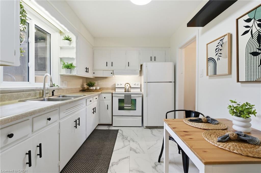 53 Livingston Avenue Property Photo 13