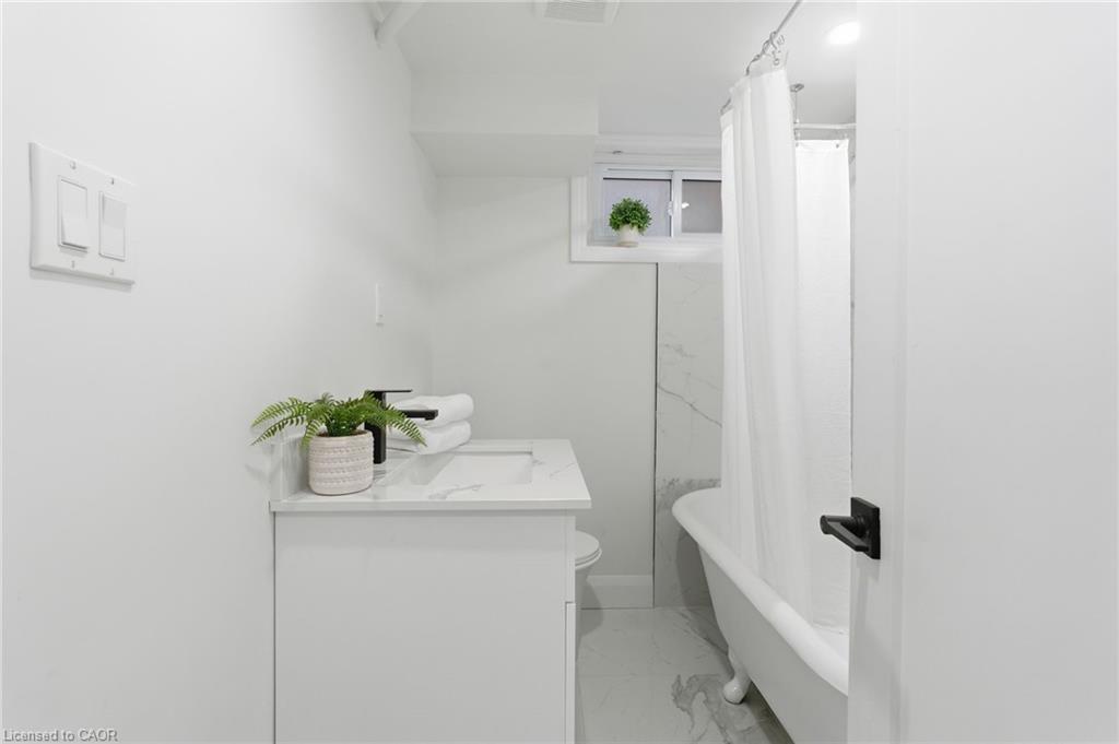53 Livingston Avenue Property Photo 39