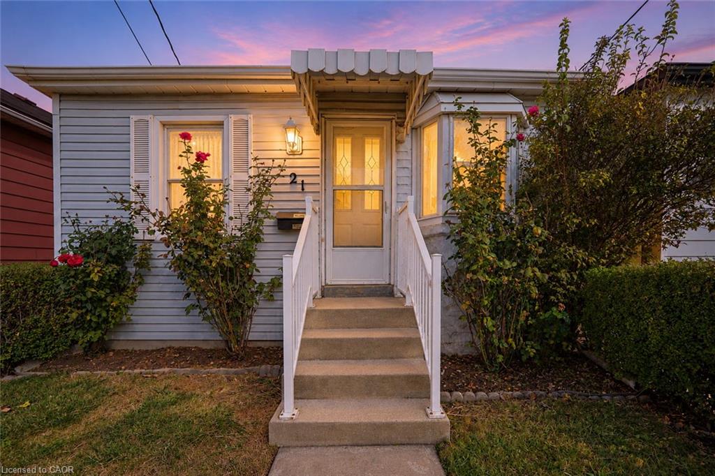 21 Harrison Avenue Property Photo 3