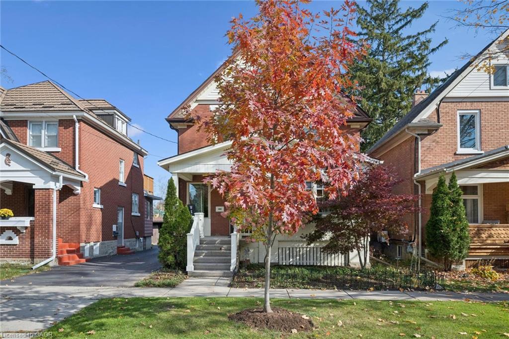 70 Simeon Street Property Photo 2