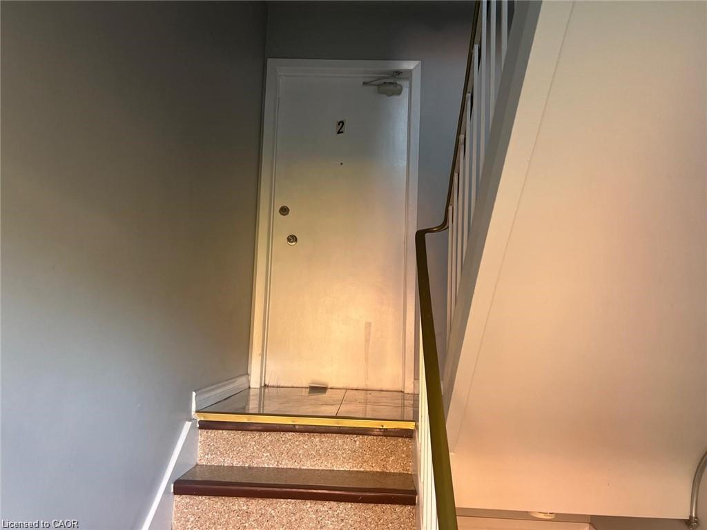 2-92 Confederation Drive Property Photo 4