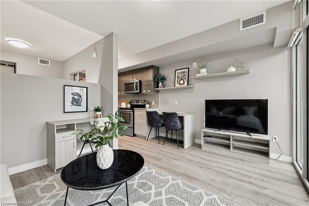 615-250 Albert Street Property Photo 8