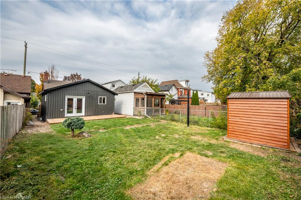 256 Rosslyn Avenue N Property Photo 47