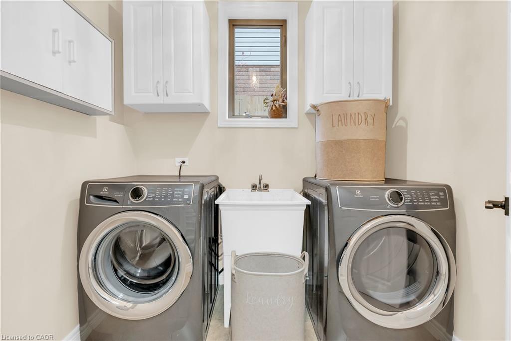 186 Southbrook Drive Property Photo 40