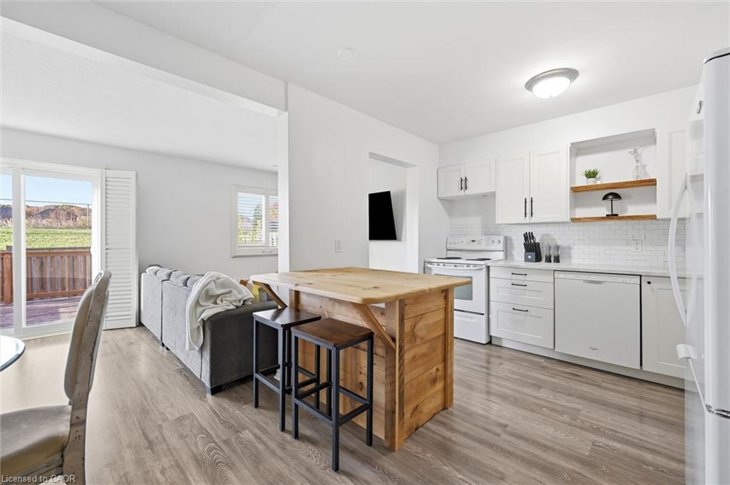 14-280 Limeridge Road E Property Photo 4