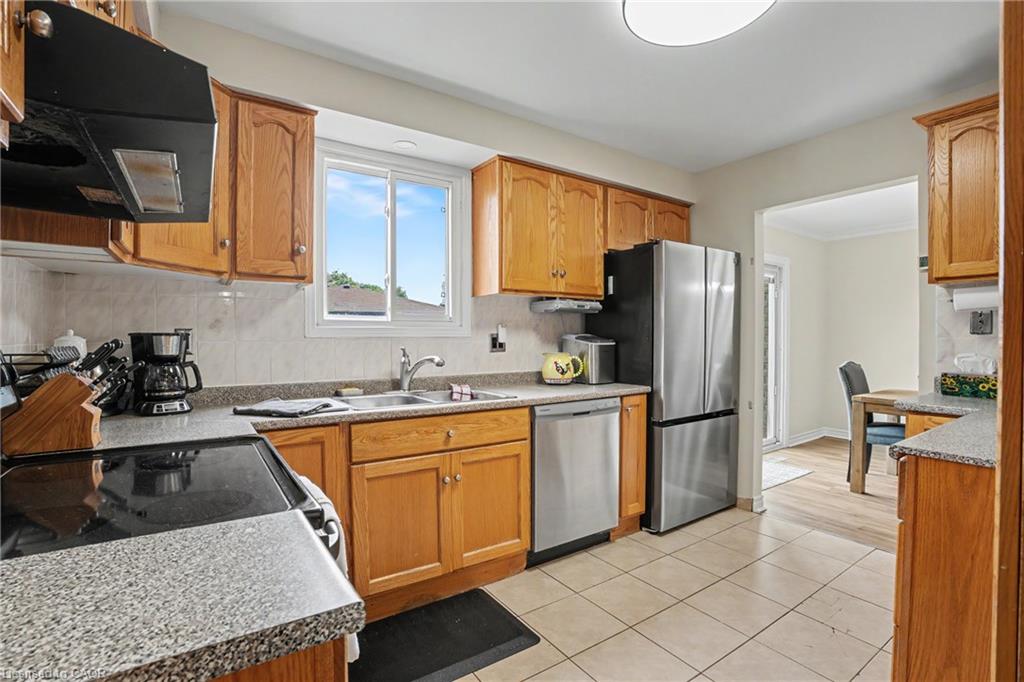 103 Glenashton Drive Property Photo 12