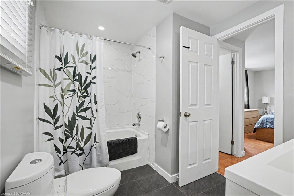 103 Glenashton Drive Property Photo 19