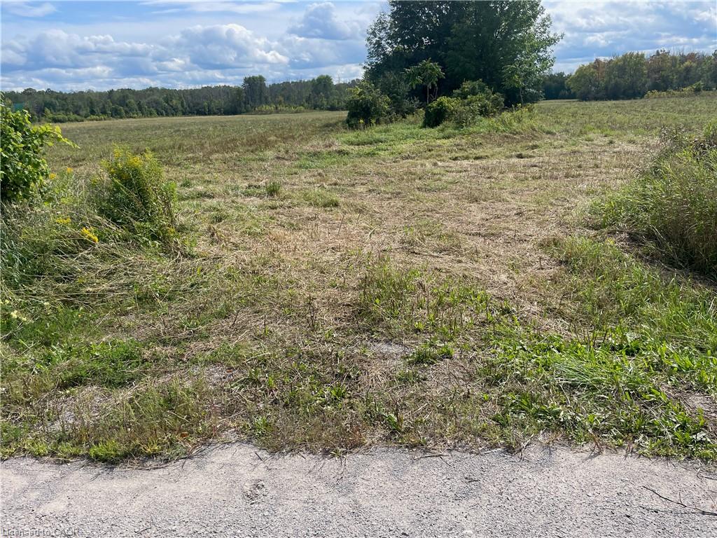 1661 Metro Road N Property Photo 1