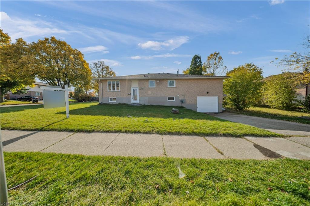 797 Doon Village Road Property Photo 1