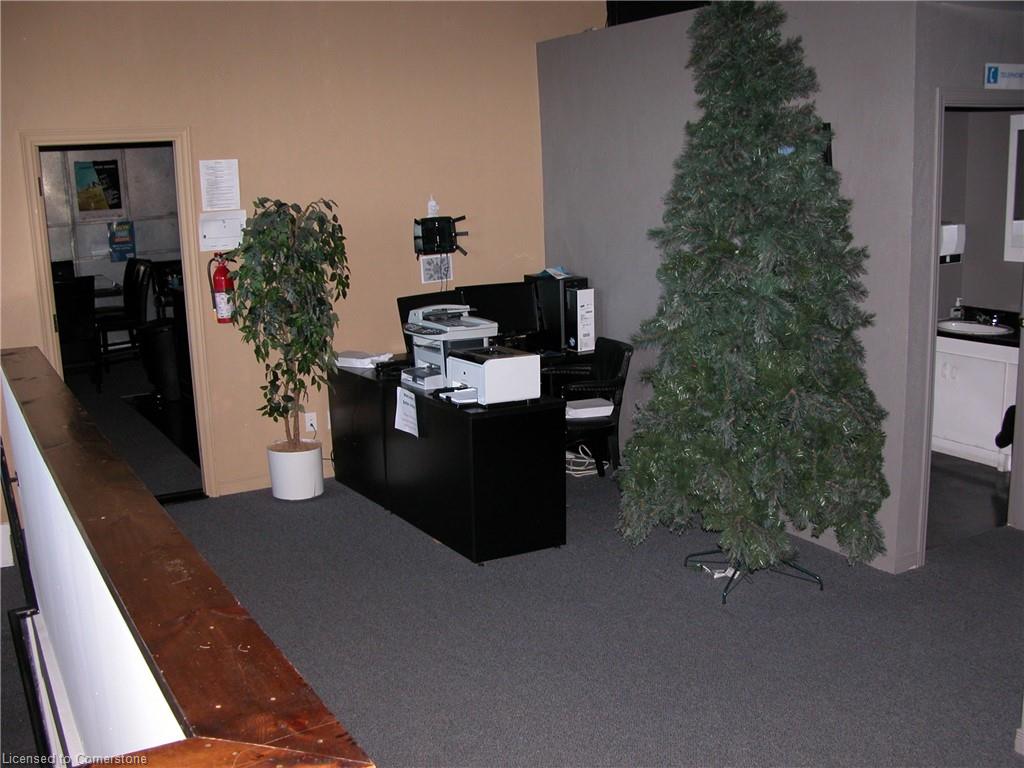 12 Ferguson Avenue N Property Photo 6