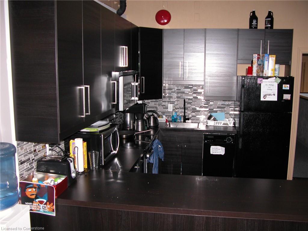 12 Ferguson Avenue N Property Photo 9