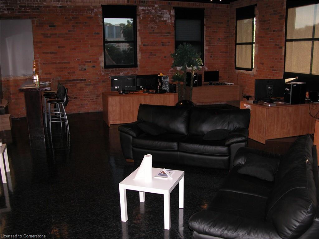 12 Ferguson Avenue N Property Photo 12