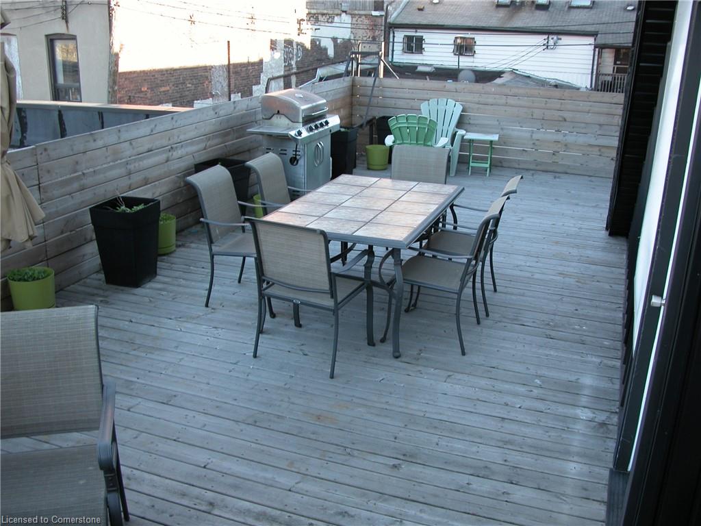 12 Ferguson Avenue N Property Photo 19
