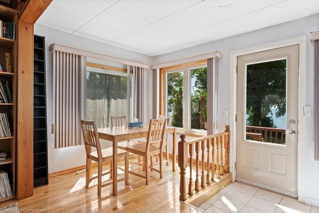 2592 Lakeshore Road Property Photo 20