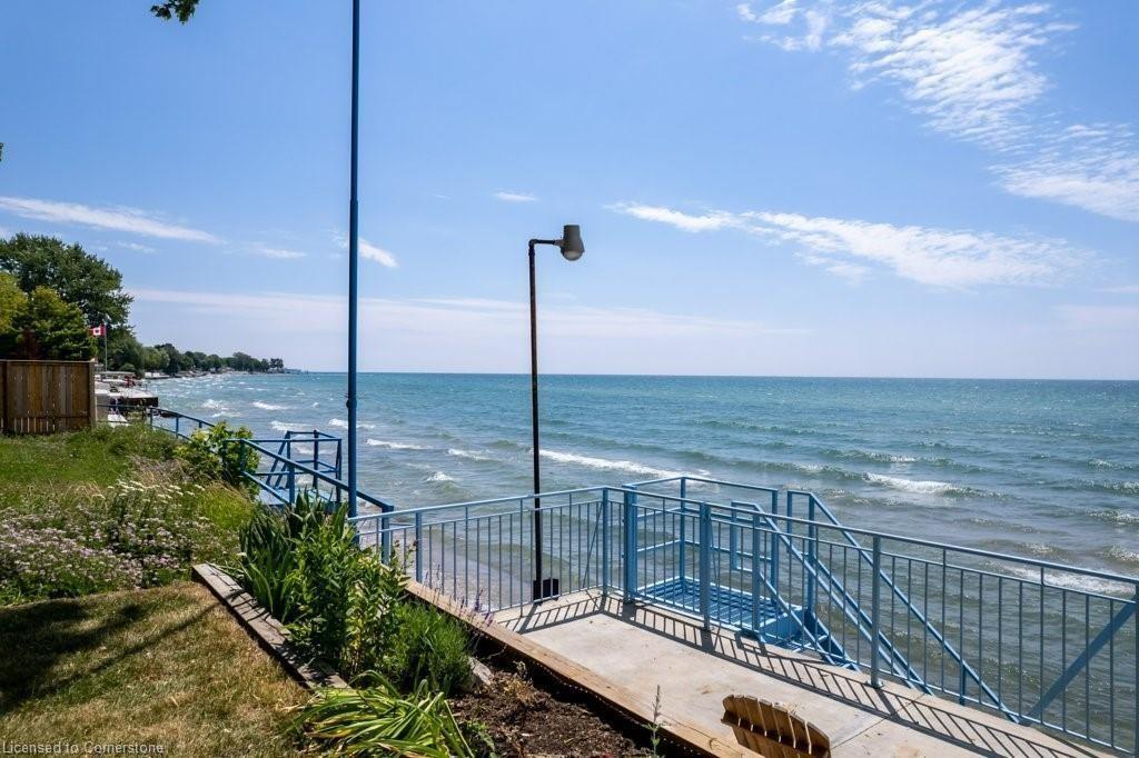 2592 Lakeshore Road Property Photo 38