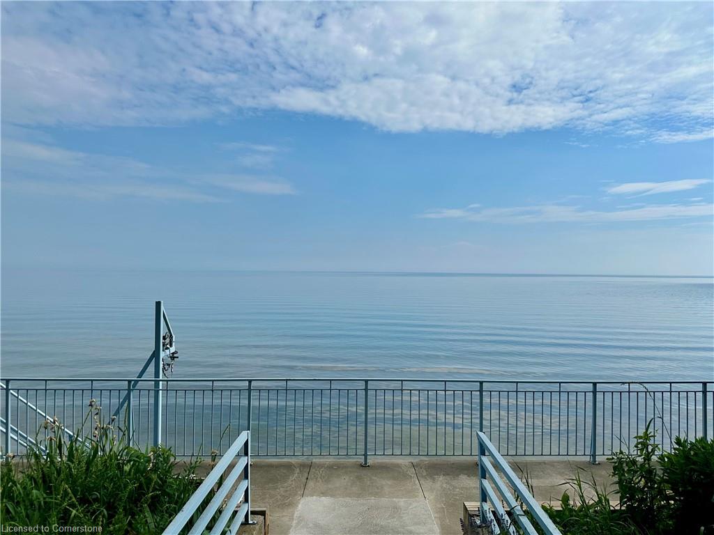 2592 Lakeshore Road Property Photo 39