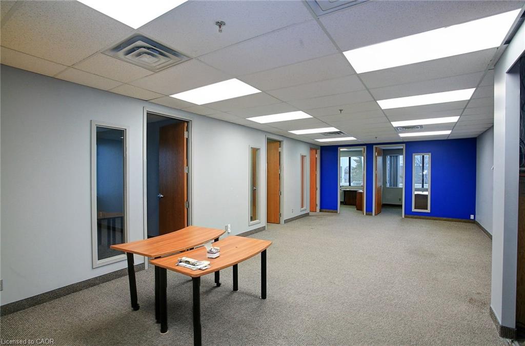 211-2140 Winston Park Drive Property Photo 4