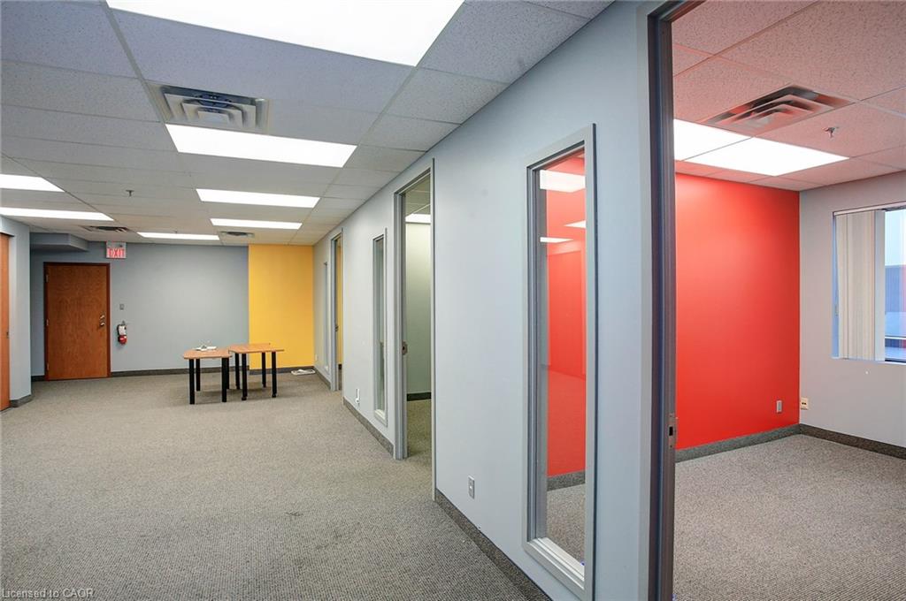 211-2140 Winston Park Drive Property Photo 6